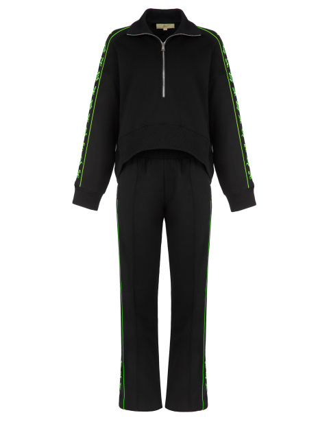 Черный костюм с укороченной толстовкой и неоново-зеленой вышивкой, 1