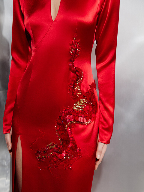 Красное платье-макси из шелка с вышивкой в виде дракона, 5 Красное платье-макси из шелка с вышивкой в виде дракона, 5