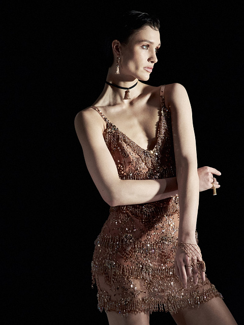 Светло-коричневое платье-мини из кружева с бисером, 2 Светло-коричневое платье-мини из кружева с бисером, 2