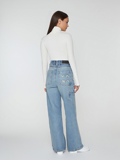 Белое боди с длинным рукавом и воротом-стойкой, 7 Белое боди с длинным рукавом и воротом-стойкой, 7