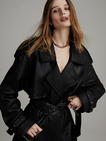 Колье из белого золота с гранатами в огранке "сердце", 2