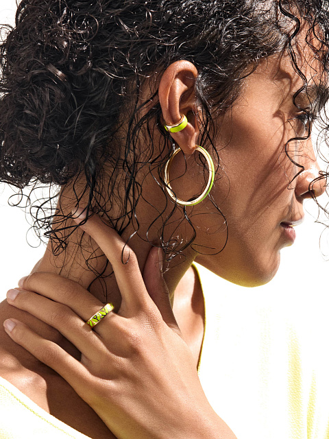 Кольцо из желтого золота с эмалью Lime Color, 2 Кольцо из желтого золота с эмалью Lime Color, 2