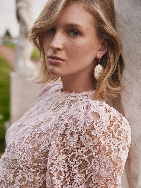 Светло-розовое платье-мини из кружева, 9 Светло-розовое платье-мини из кружева, 9