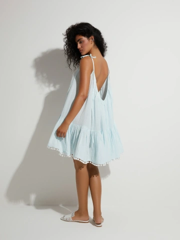 Голубое платье-мини из муслина с открытой спиной, 2