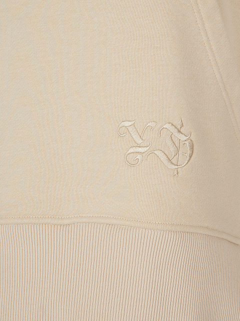 Бежевый трикотажный костюм с серой вышивкой, 4