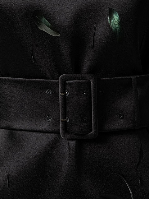 Черное платье-мини с перьями, 5