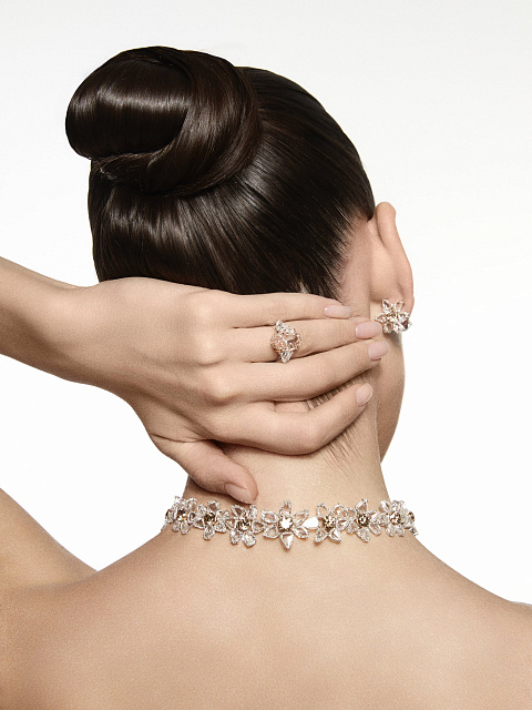 Кольцо из белого золота с розовым бриллиантом в овальной огранке, 2 Кольцо из белого золота с розовым бриллиантом в овальной огранке, 2