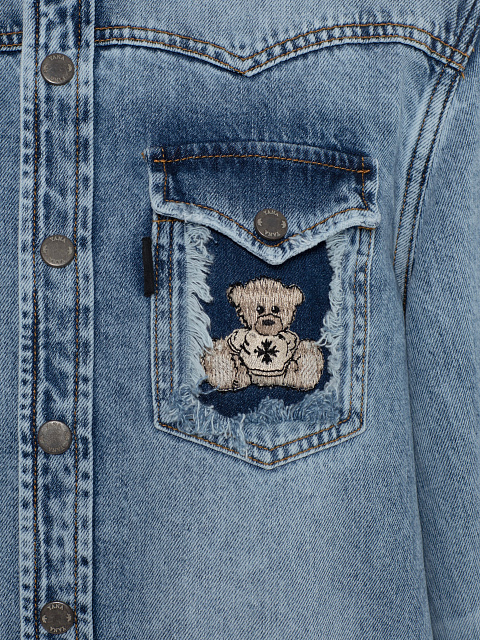 Голубая рубашка из денима с вышивкой на кармане, 3 Голубая рубашка из денима с вышивкой на кармане, 3