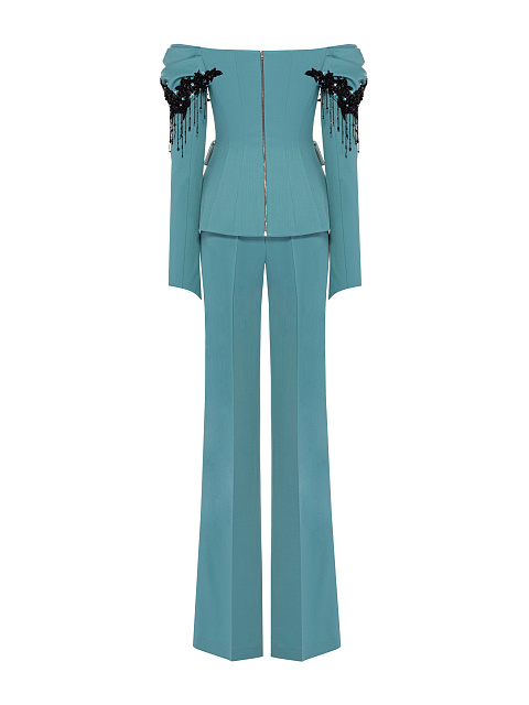 Голубой костюм-двойка с открытыми плечами и вышивкой, 5 Голубой костюм-двойка с открытыми плечами и вышивкой, 5