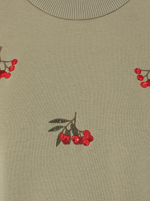 Толстовка цвета хаки с баской и вышивкой в виде рябины, 3 Толстовка цвета хаки с баской и вышивкой в виде рябины, 3