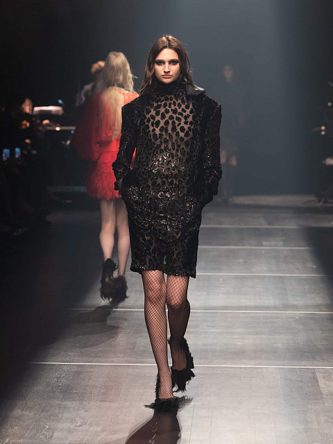 Look #55, 1 Look #55, 1