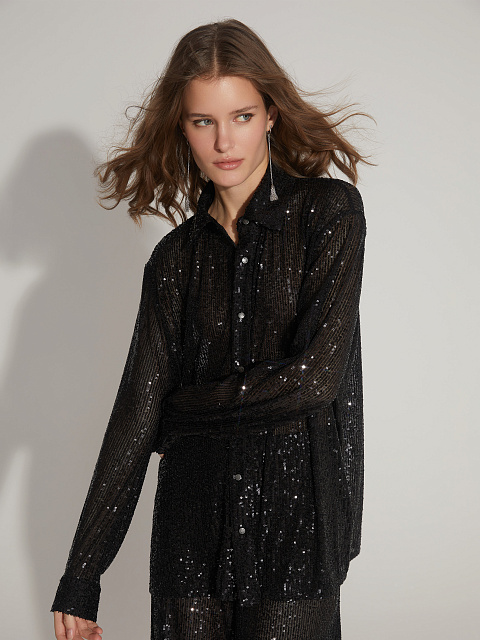 Черный костюм из рубашки и брюк в пайетках, 9