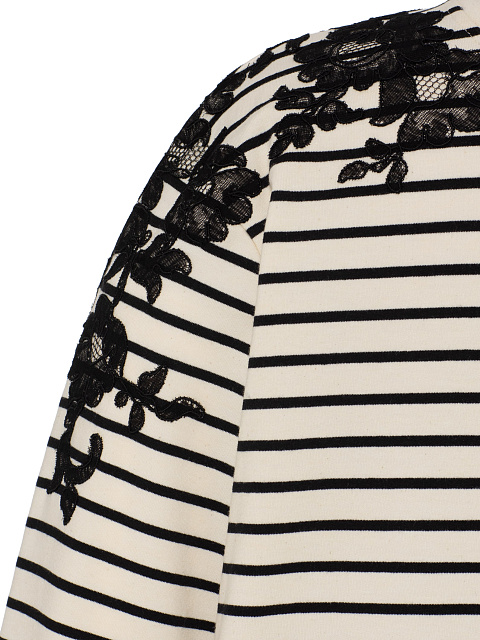 Молочный лонгслив в черную полоску с кружевом, 3