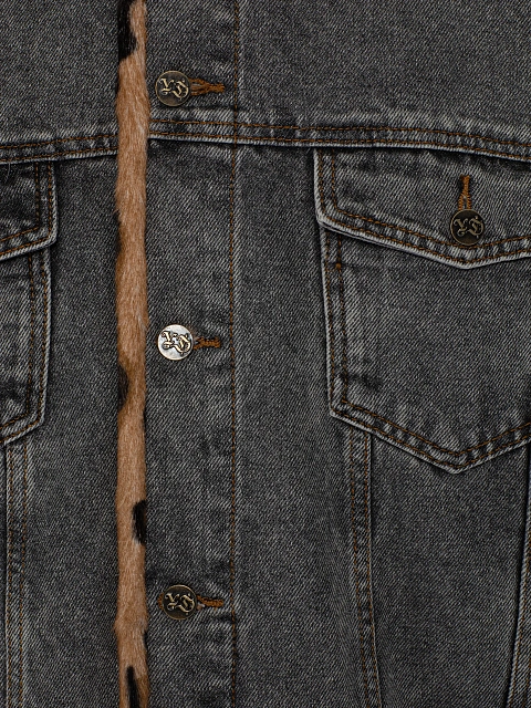 Серая джинсовая куртка с подкладом из меха козлика с принтом, 3 Серая джинсовая куртка с подкладом из меха козлика с принтом, 3