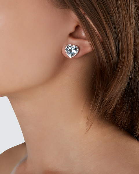 Серьги-гвоздики из белого золота с аквамаринами огранки «сердце» и бриллиантами круглой огранки, 2 Серьги-гвоздики из белого золота с аквамаринами огранки «сердце» и бриллиантами круглой огранки, 2