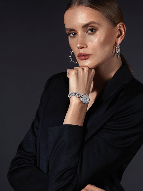 Часы из белого золота с бриллиантами, 3 Часы из белого золота с бриллиантами, 3