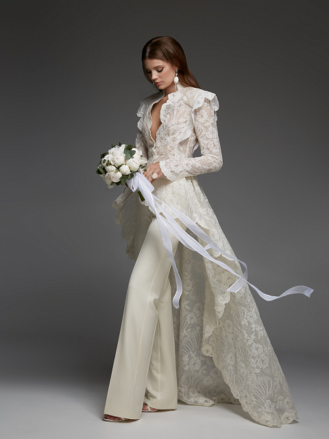 Белый костюм из кружевного фрака и брюк, 12