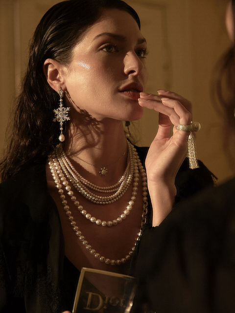 Колье из белого золота с жемчугом Акойя, 6 Колье из белого золота с жемчугом Акойя, 6