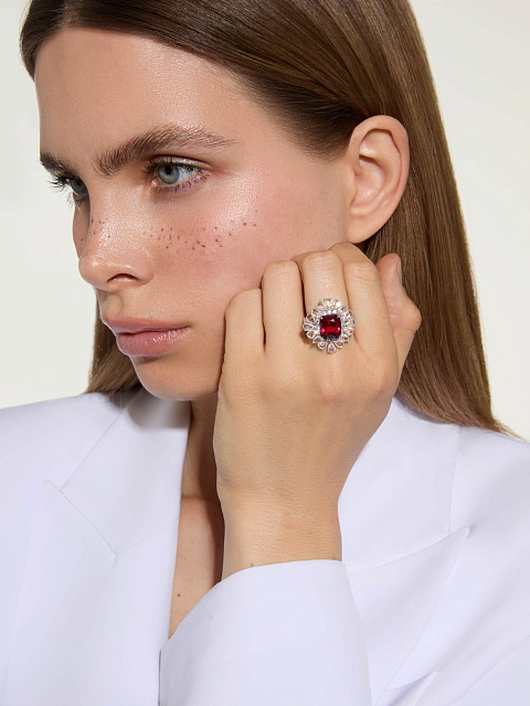 Кольцо из белого золота с родолитом и бриллиантами, 5