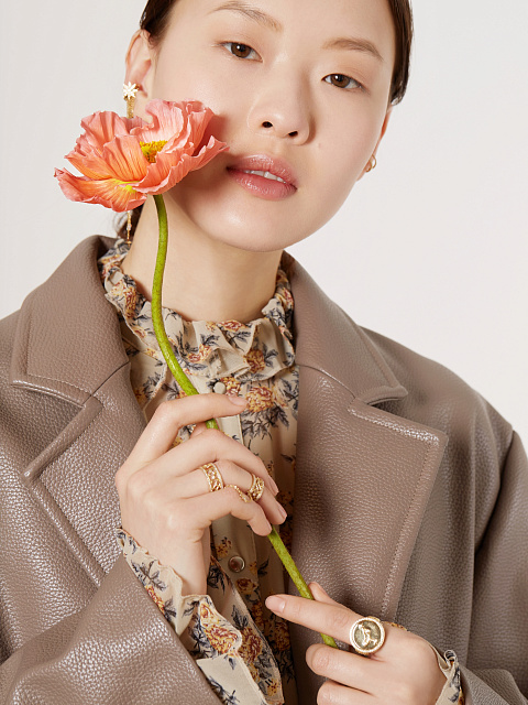 Бежевый однобортный жакет из эко-кожи, 5 Бежевый однобортный жакет из эко-кожи, 5