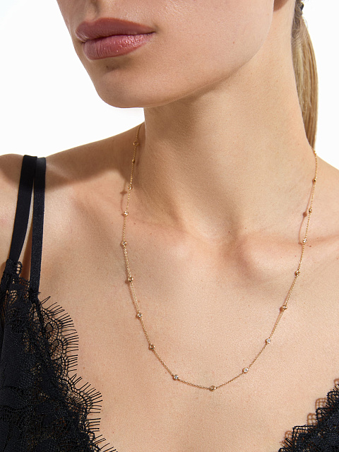 Колье из желтого золота с бесцветными топазами и бриллиантами круглой огранки, 3 Колье из желтого золота с бесцветными топазами и бриллиантами круглой огранки, 3