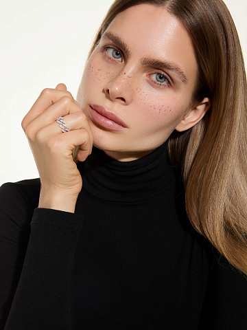 Кольцо из белого золота с бриллиантами, 2 Кольцо из белого золота с бриллиантами, 2