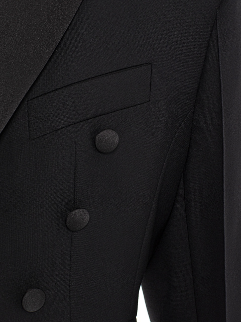 Жакет-фрак черного цвета с атласными лацканами, рукава со шлицами, 3 Жакет-фрак черного цвета с атласными лацканами, рукава со шлицами, 3