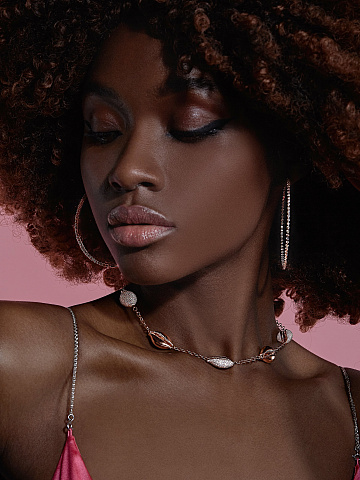 Хупсы из розового золота с бриллиантами круглой огранки, 2