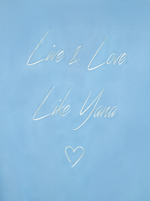 Голубая шелковая пижама, 3