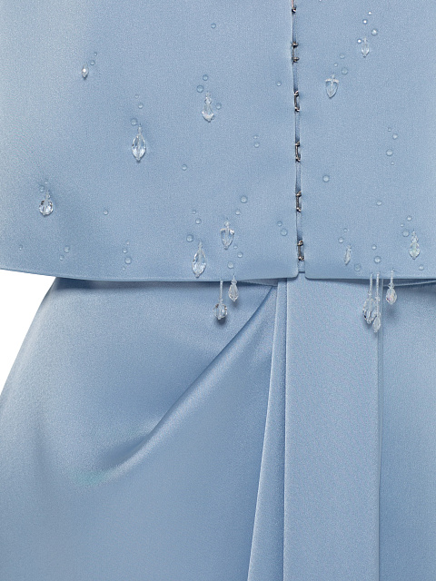 Голубой шелковый костюм из жакета и юбки с вышивкой кристаллами, 9