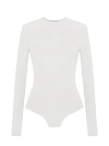 Боди с длинным рукавом белого цвета, круглый вырез с обтачкой