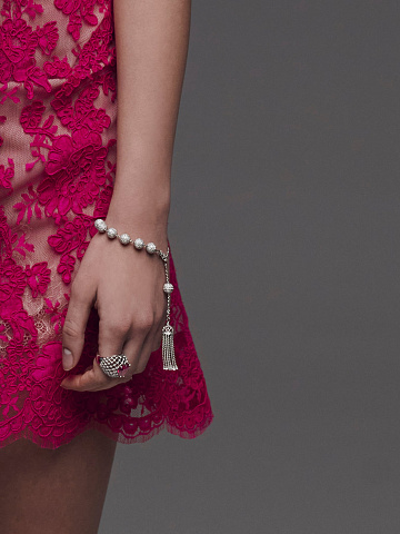 Браслет-кисть из белого золота с бриллиантами круглой огранки и огранки «бриолет», 2