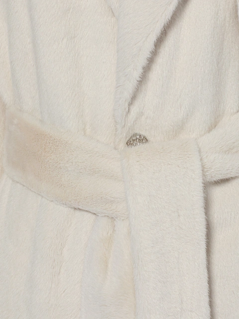 Бежевый тренч из эко-меха, 4