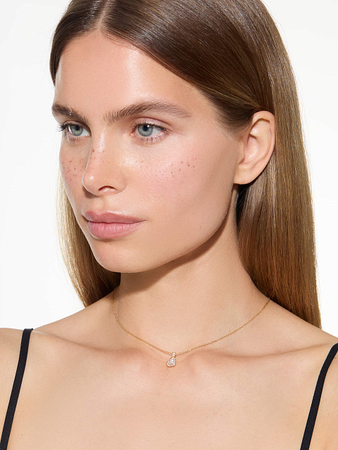 Колье из желтого золота с кулоном в виде сердца, 3 Колье из желтого золота с кулоном в виде сердца, 3