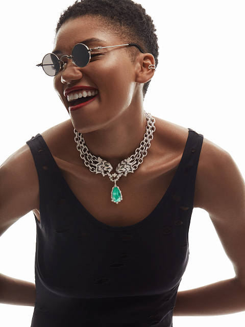 Солнцезащитные очки в серебряной оправе с круглыми серыми линзами, 9