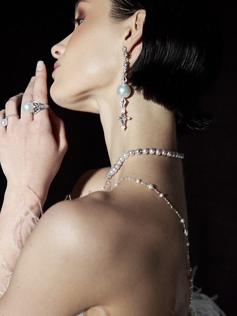 Кольцо из белого золота с подвеской из жемчуга, 3