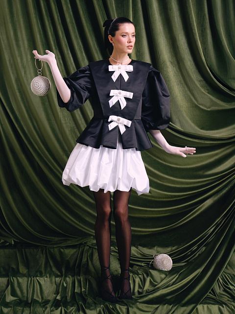 Черный жакет с укороченными рукавами и баской, 6