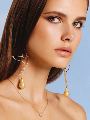 Колье с кулоном в виде сердца из желтого золота с бриллиантами, 2