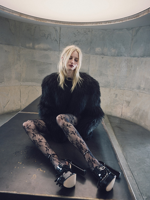 Черные кружевные колготки, 4