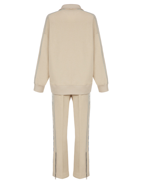 Бежевый трикотажный костюм с серой вышивкой, 2