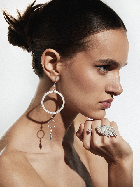 Серьги из белого золота с бриллиантами, жемчугом и перламутрами, 2