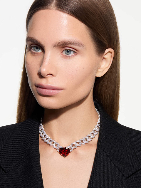 Колье из белого золота с гранатом и бриллиантами, 2