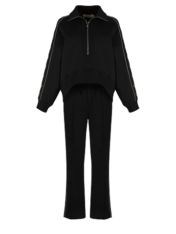 Черный костюм с укороченной толстовкой и вышивкой в виде лилий, 1