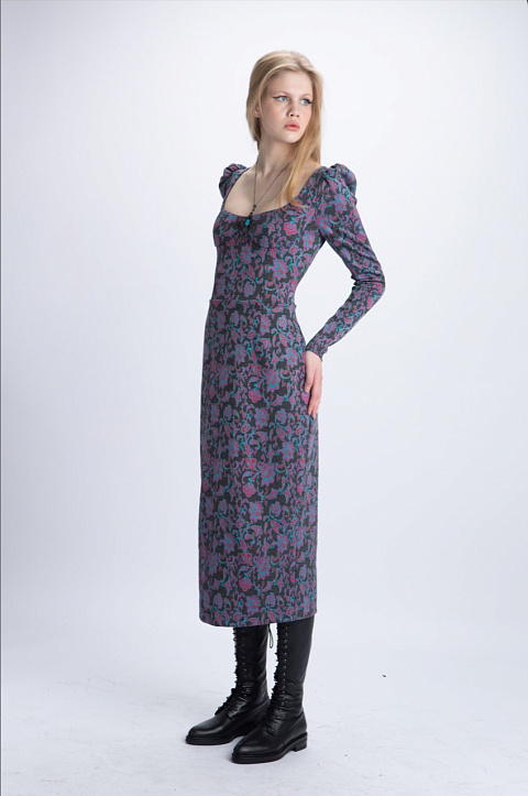 Платье из  трикотажа с цветочным узором, отрезная талия, длинный рукав, чашки, 1