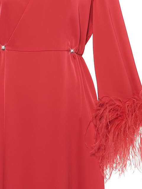 Атласное платье-макси цвета фуксии с боа на рукавах, 3