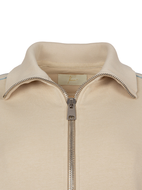 Бежевый трикотажный костюм с серой вышивкой, 5