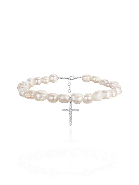 Колье из серебра с жемчугом и подвеской в виде креста, 1 Колье из серебра с жемчугом и подвеской в виде креста, 1