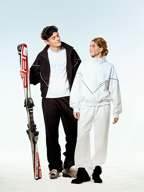 Черный спортивный костюм из футера, 9 Черный спортивный костюм из футера, 9