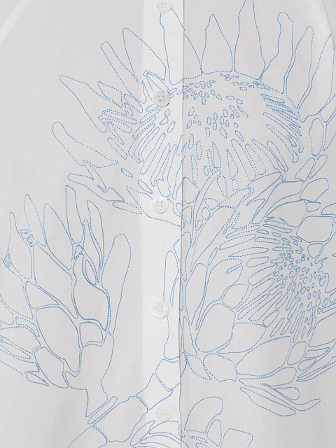 Белая рубашка с голубой вышивкой, 4