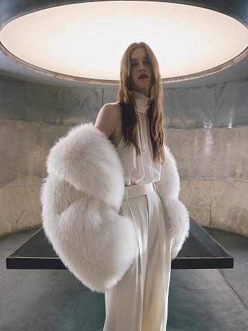 Топ из шелка, 2